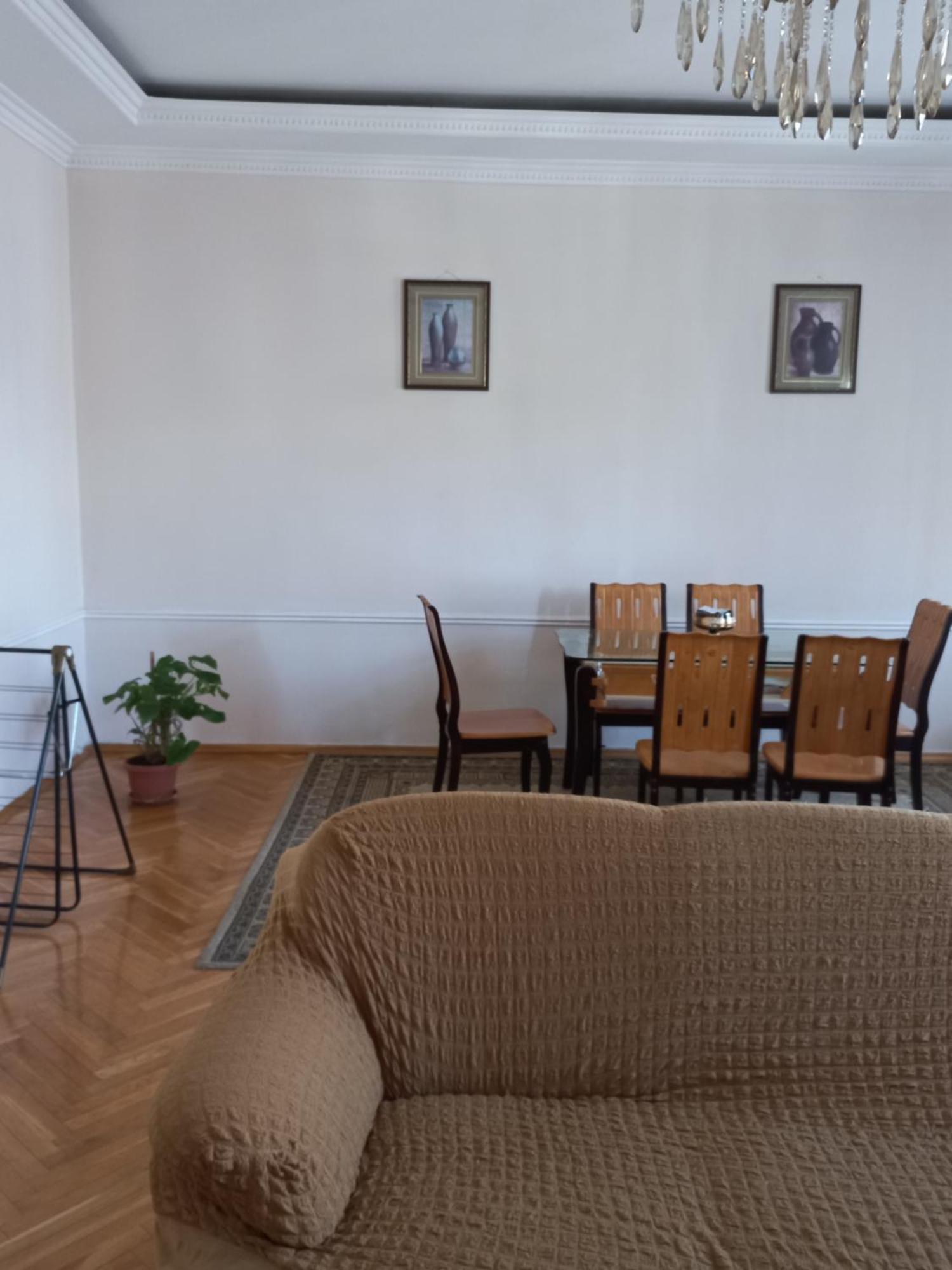 Neftiannikov Avenue Apartment Baky Esterno foto