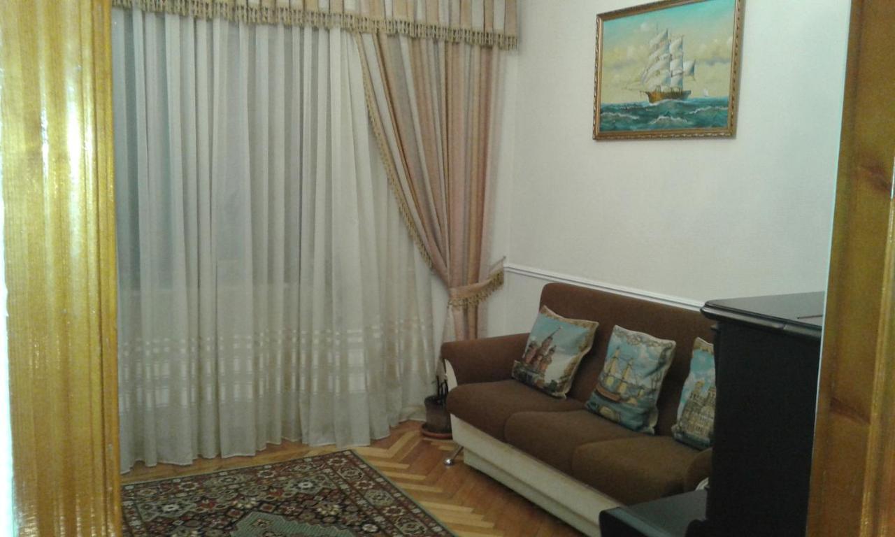 Neftiannikov Avenue Apartment Baky Esterno foto